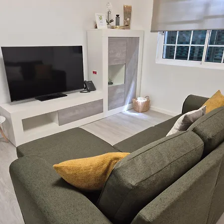 Apple Your Comfort Away From Apartamento Capelas (Sao Miguel)
